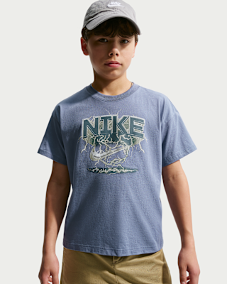 Nike Sportswear Big Kids' T-Shirt. Nike.com